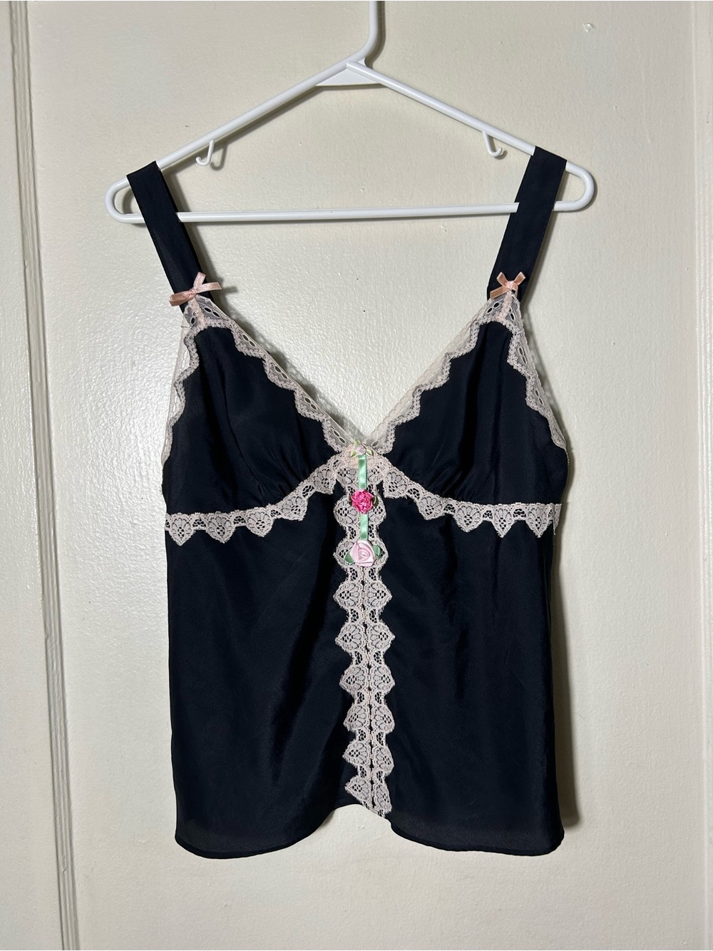 Vintage Betsey Johnson intimates black lace and rosettes tank top L babydoll